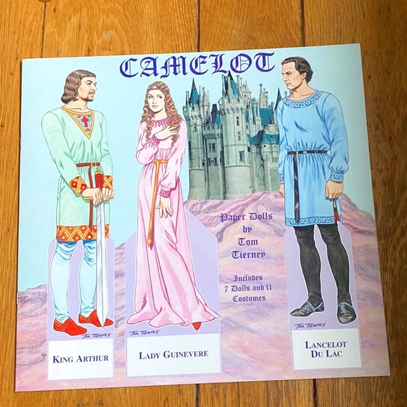 Camelot Paperdolls book by Tom Tierney - Picture 1 of 5